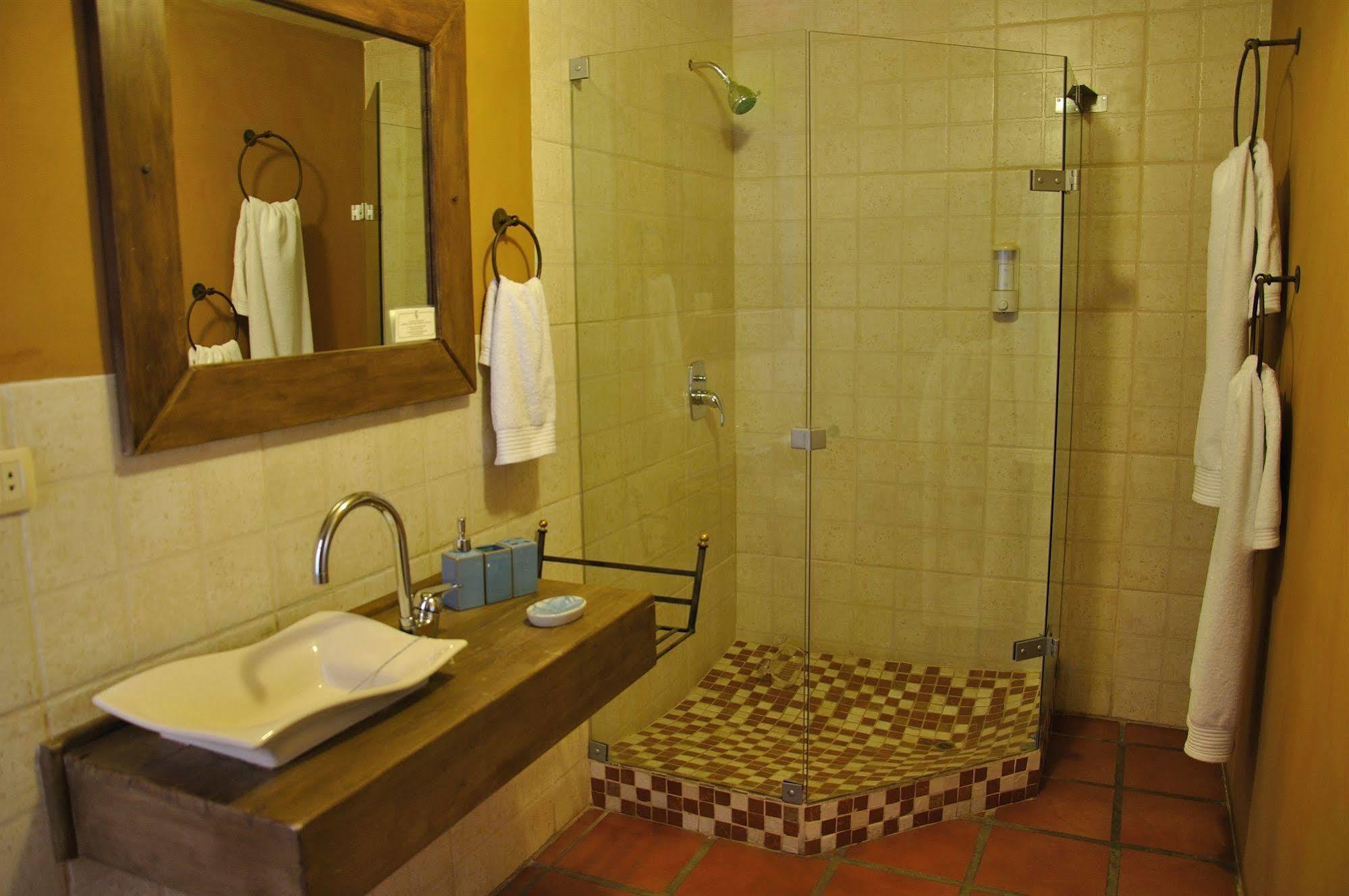 Azul Colonial Hotel