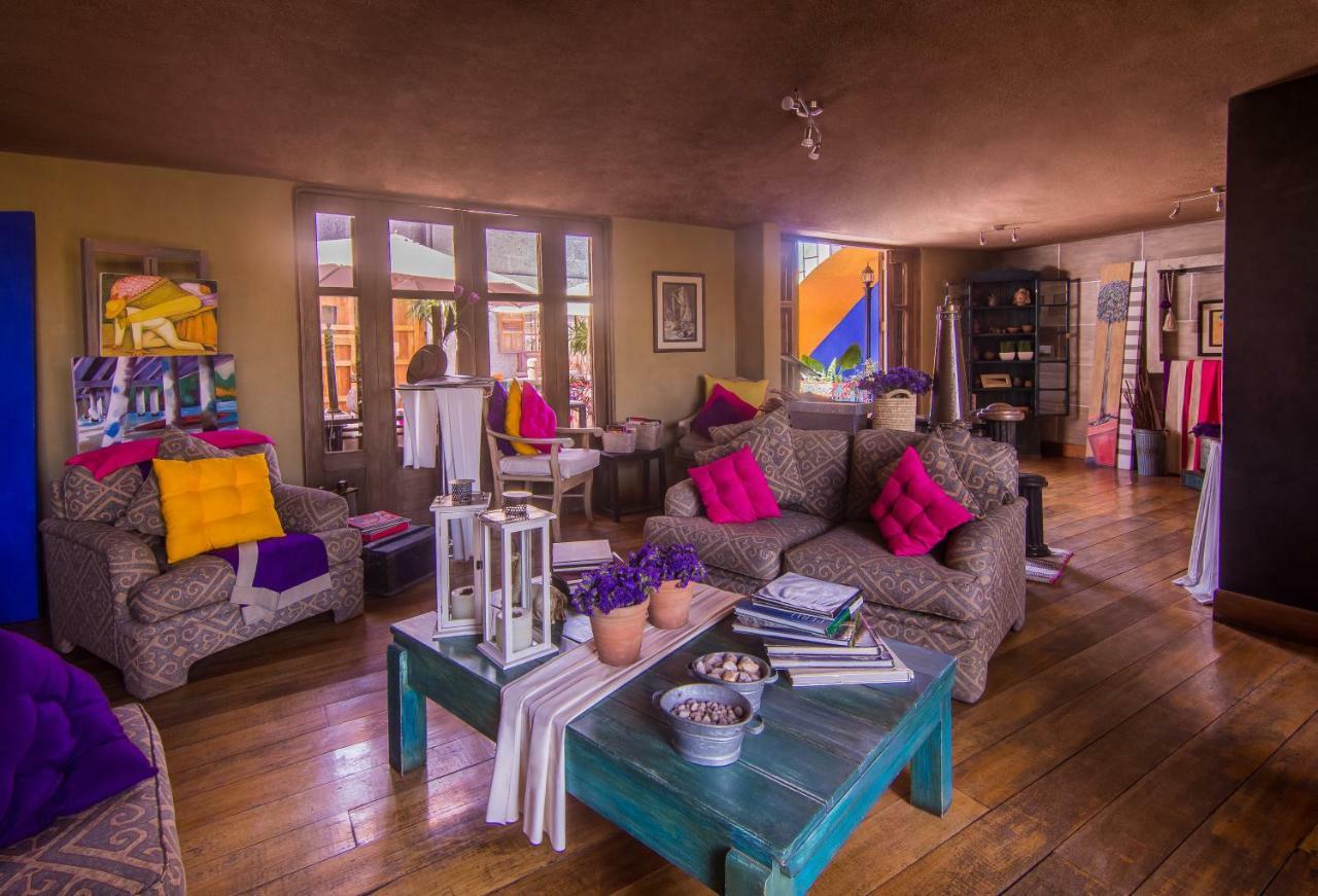 Azul Colonial Arequipa